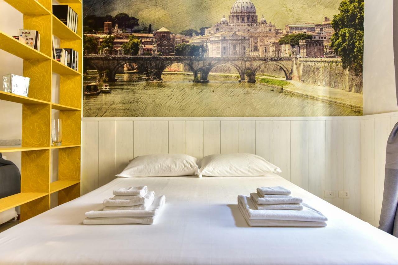 Trastevere Queen Рим Екстериор снимка