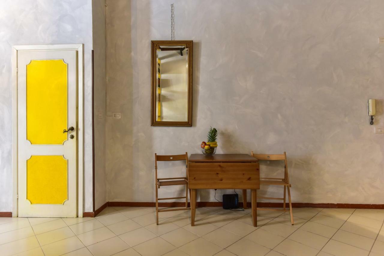 Trastevere Queen Рим Екстериор снимка